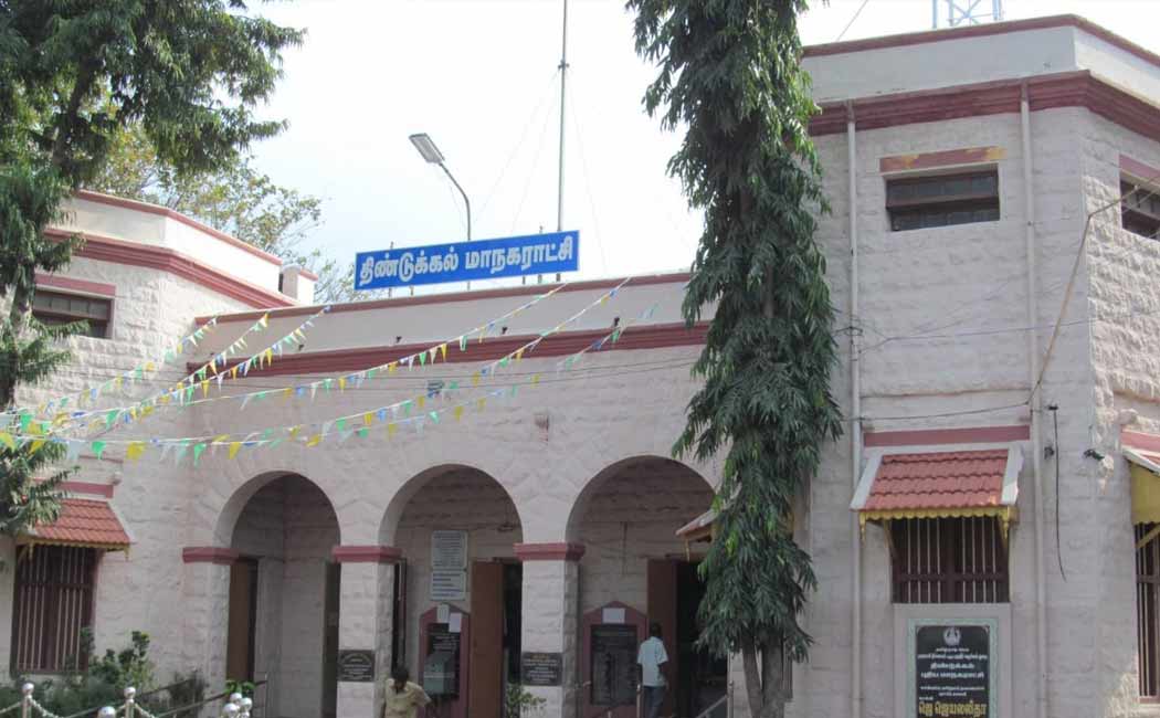 Owner of e-service center arrested for tax fraud of Dindigul Corporation
