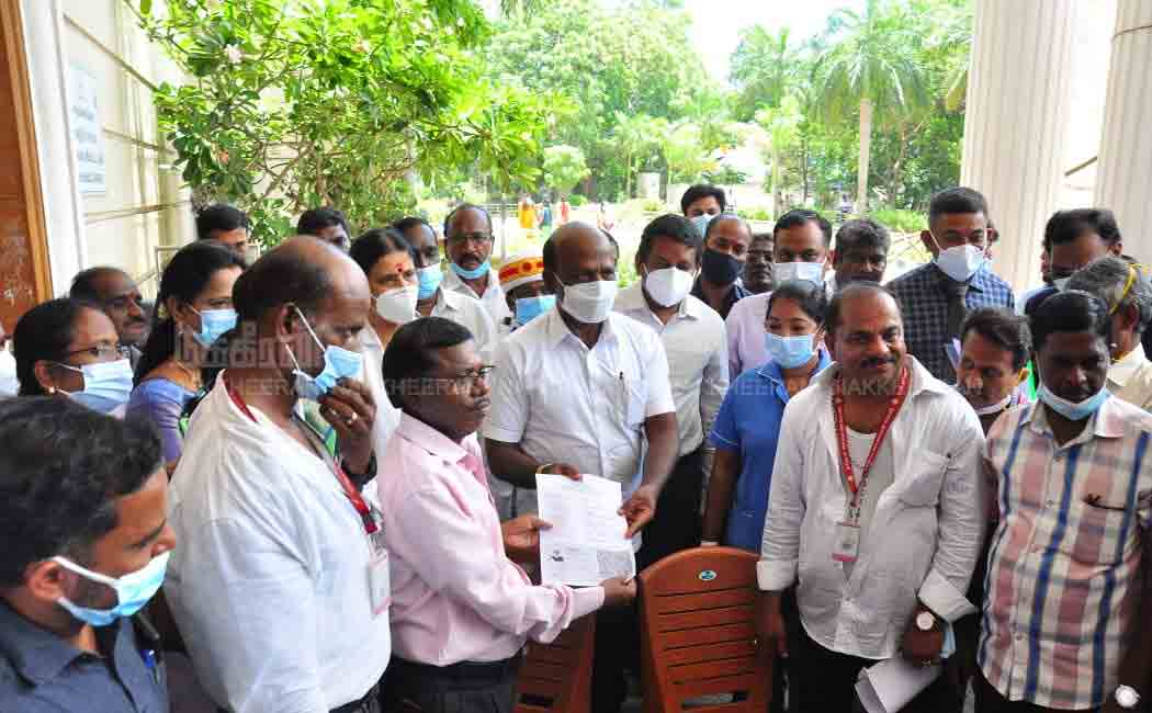 Booster Dose Vaccination for Secretariat Staff