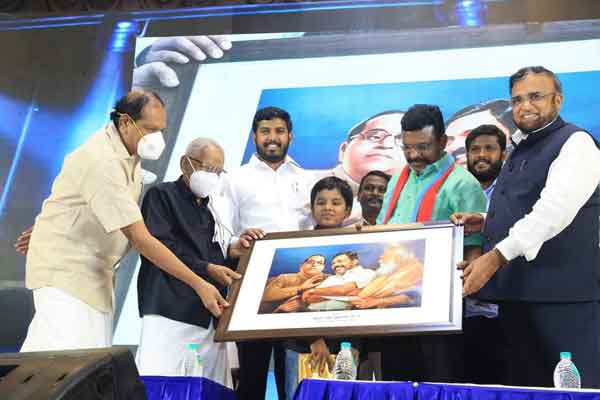 V.C.K. Leader Thirumavalavan's birthday party .. Leaders who congratulated ..!