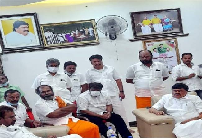 Former ministers who met Rajendrapalaji! - One and a half hour long talks!