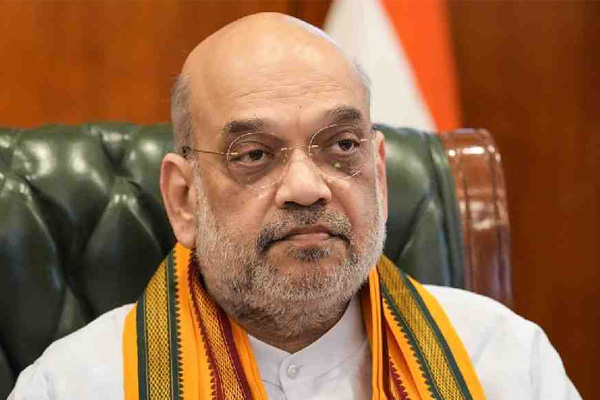 Summons the Congress Chief Minister on Amit Shah's fake video affair