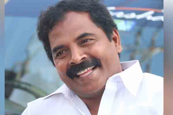Video and audio release of female councilor; DMK, ADMK political scuffle in Salem district!