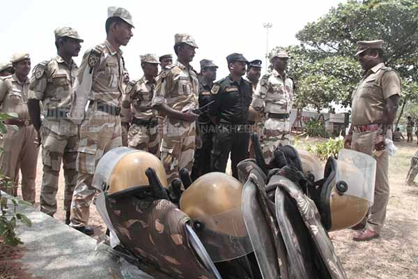 Police protection at the Marina coast (pictures)