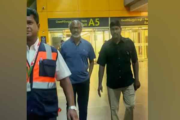 Rajinikanth congratulates Ajith Kumar