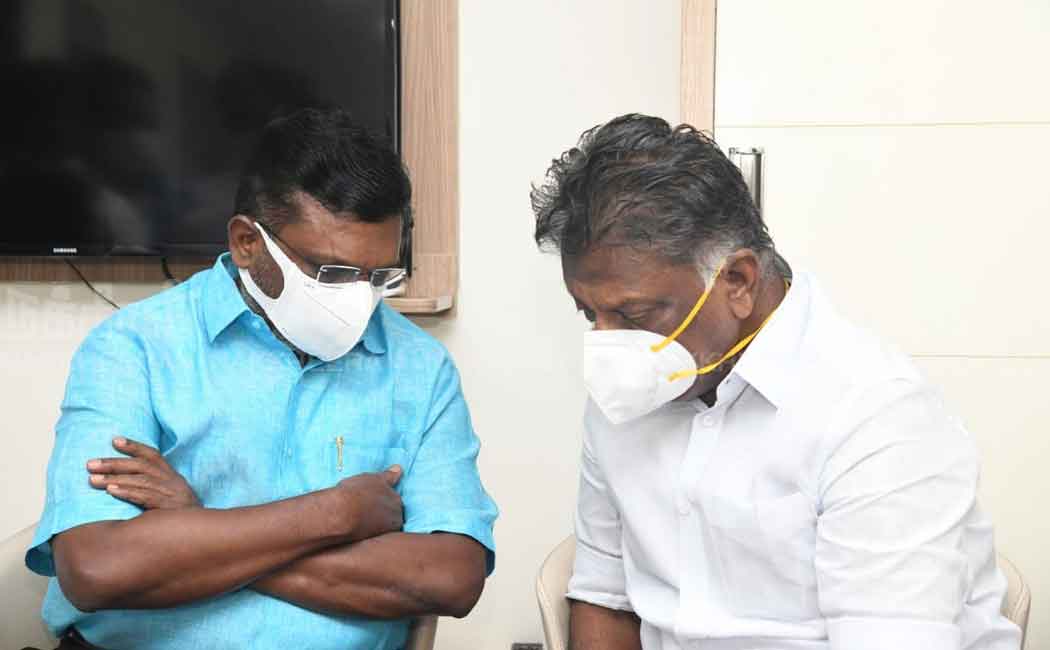 Party leaders and movie celebrities pay homage to OPS wife