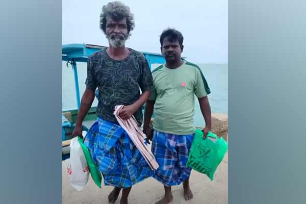 Tamil Nadu fishermen handed over to the Indian Embassy
