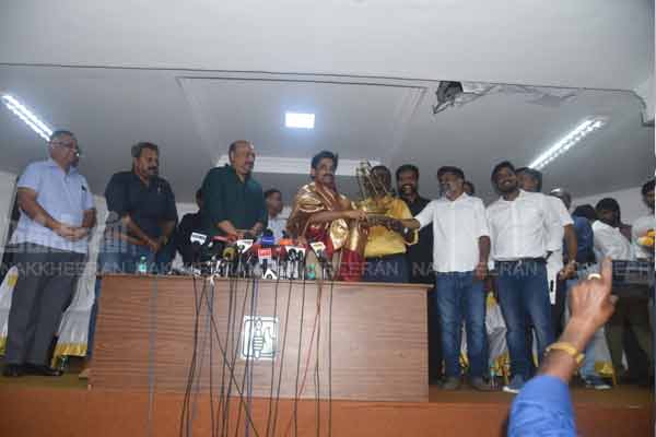 Commissioner arun opens restaurant at Chennai Press Club