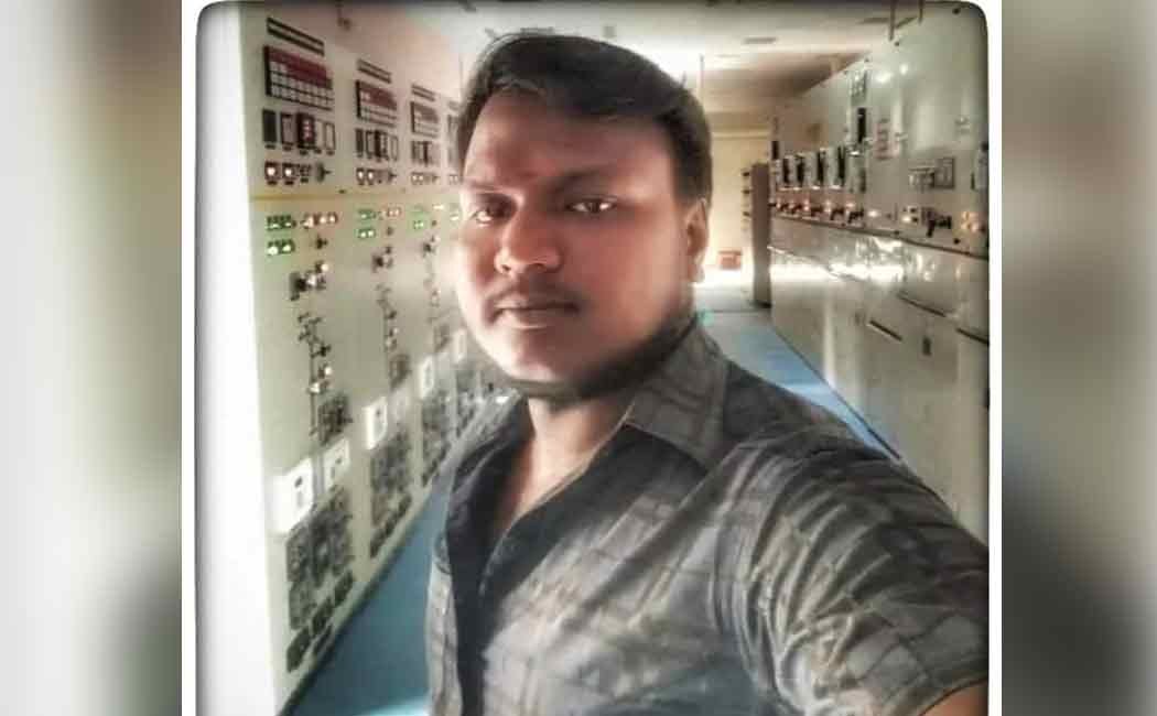 Government Cement Plant Electrician passes away By Electricity