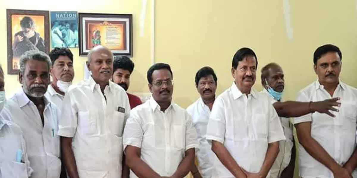 Is Cuddalore Central District Tamil State Congress tent empty?