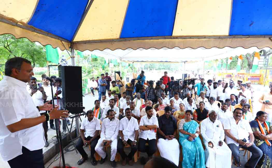 congress party satyagraha in valluvar kottam due to rahul disqualification
