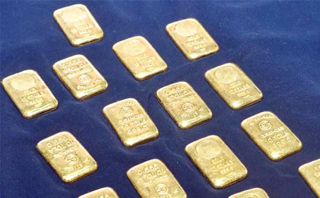 Kilograms of gold smuggled in a special plane ..!