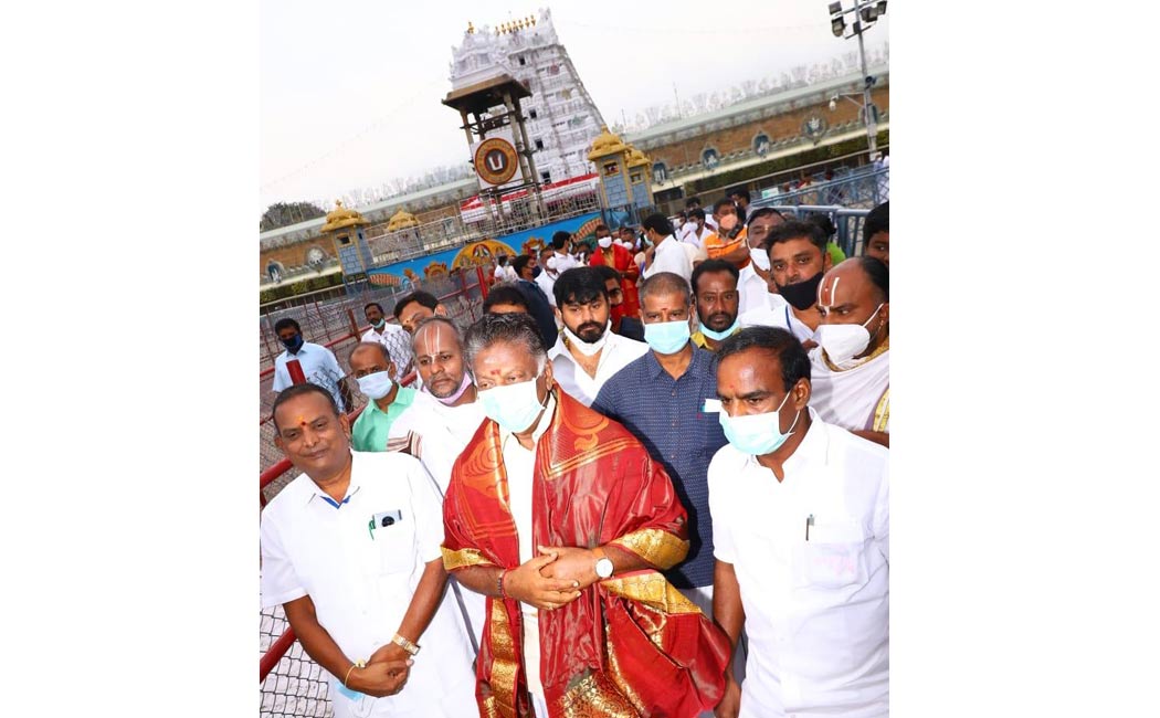 OPS and Ministers On Tirupathi