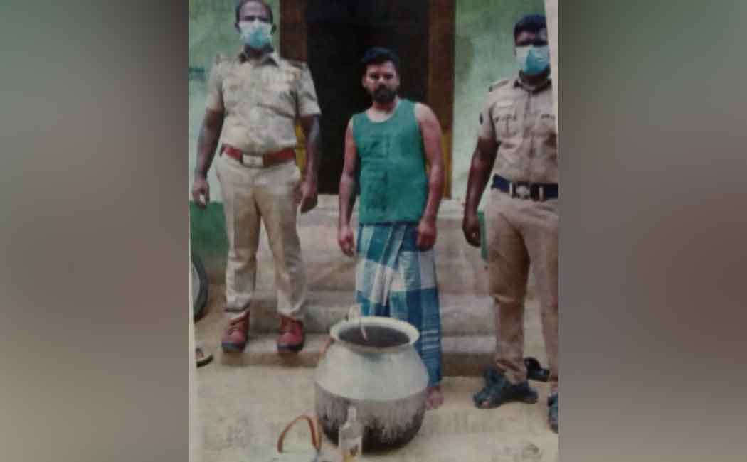 Door delivery continues ... Police in action