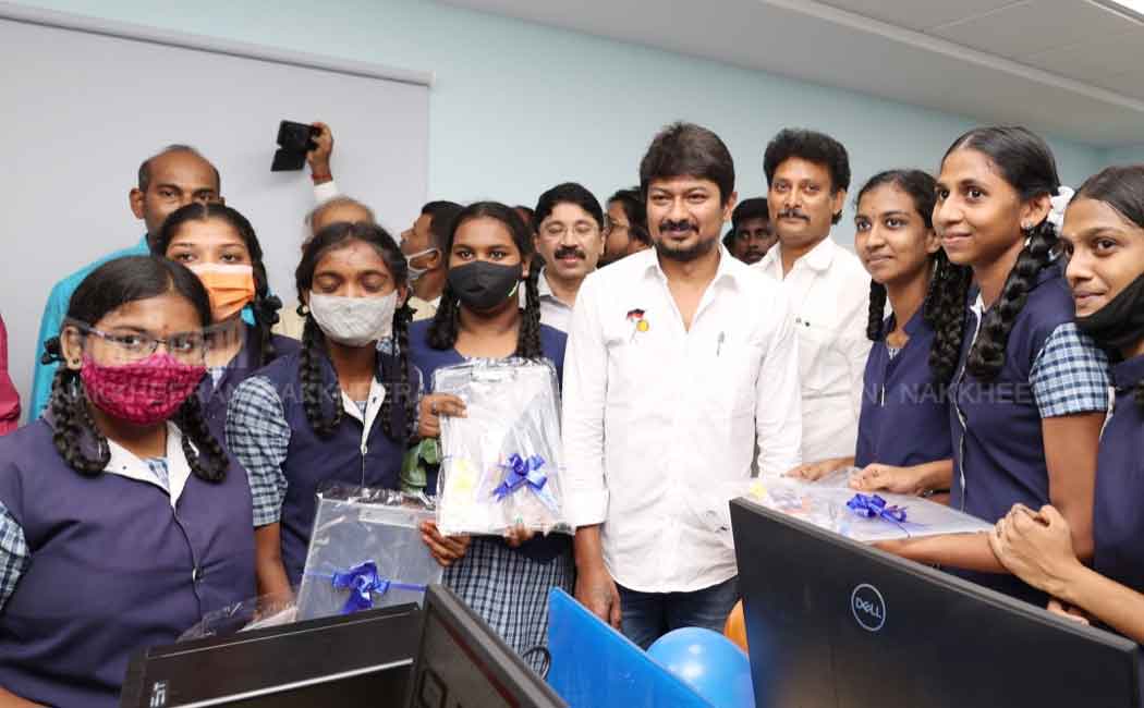 Udayanidhi Stalin opens computer lab