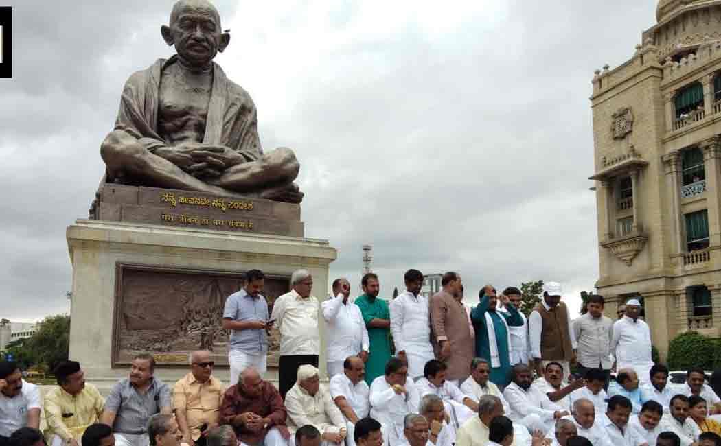 karnataka political crisis latest updates