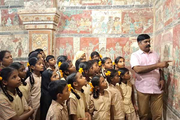 Paintings that have been preserved in the Sethupathy Palace for 350 years