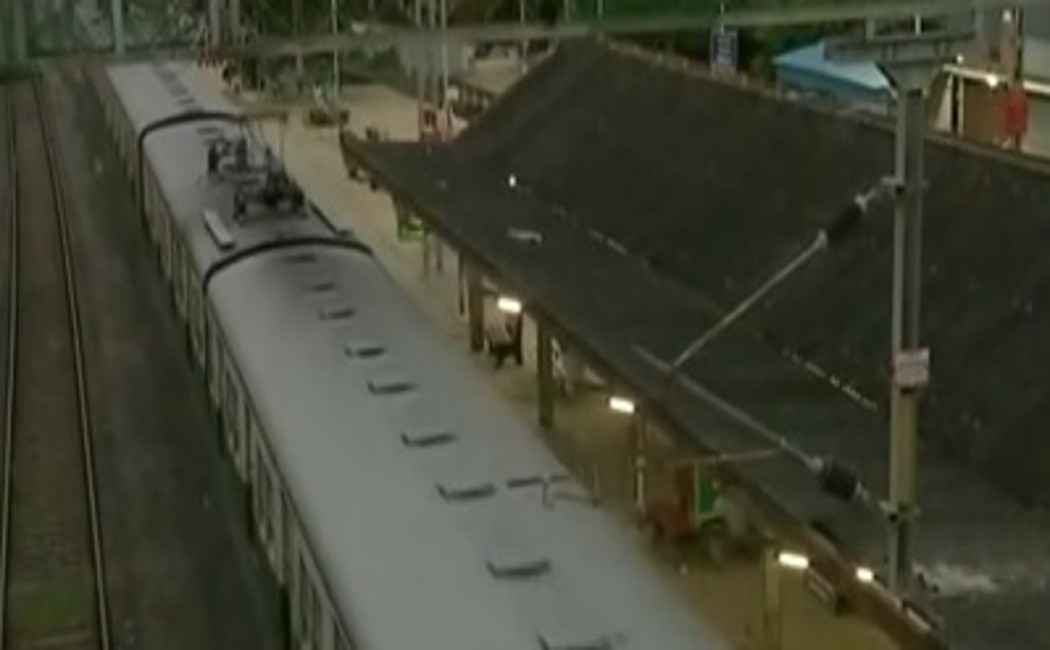 chennai local train women police incident police investigation