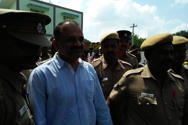 perarivaalan gets bail