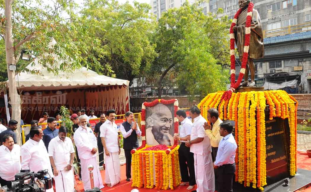 tamilnadu government pay tribute to mahatma gandhi