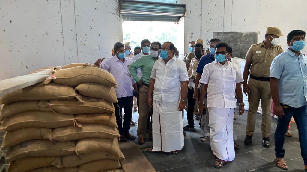 Minister Chakrabarty's surprise inspection of consumer goods warehouse!