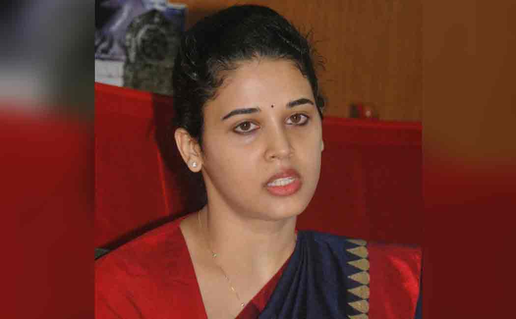 karnataka ias officer rohini sindhuri transfered