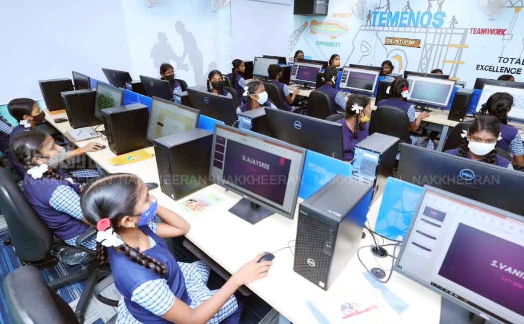Udayanidhi Stalin opens computer lab