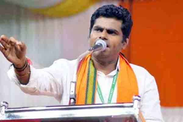Annamalai criticized the DMK for speaking against the Governor