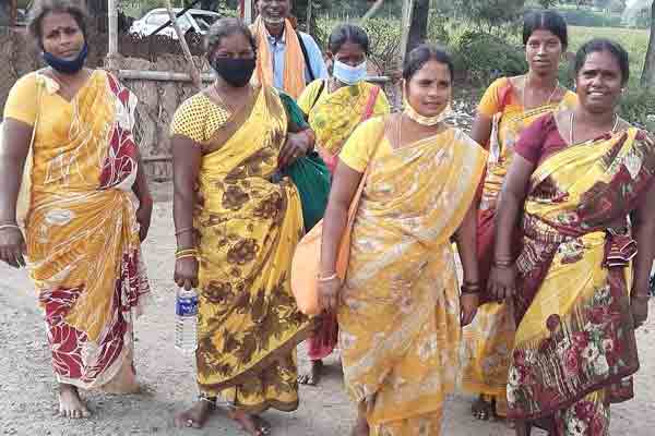 "No food available for pilgrims!" - Anxious Murugan devotees!