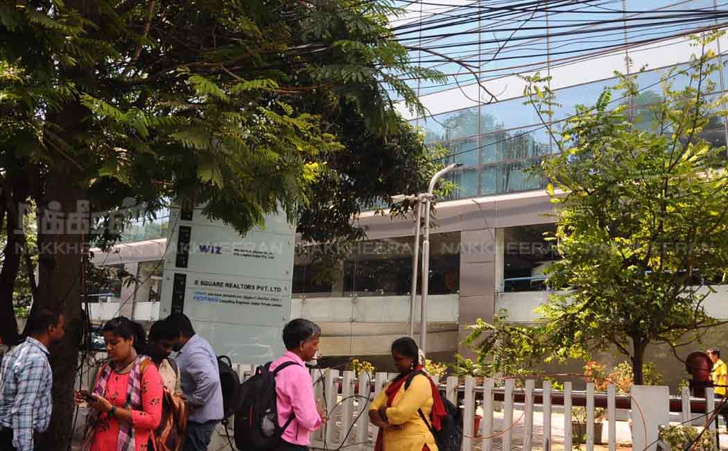 chennai alwarpet g square office income tax raid