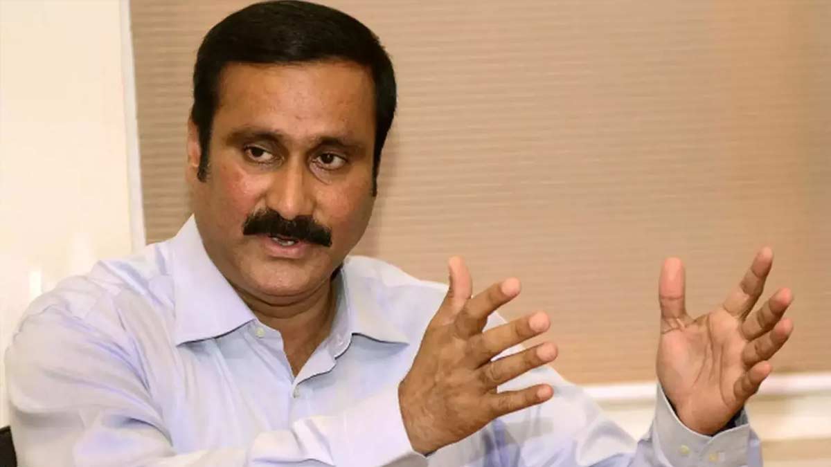 'Let us worship the fathers who are the lamps of sacrifice!' -Anbumani Ramadoss, Father's Day greetings