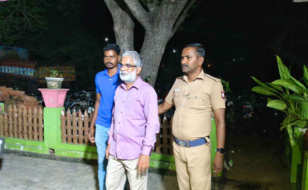 Student harassed; assistant professor jailed