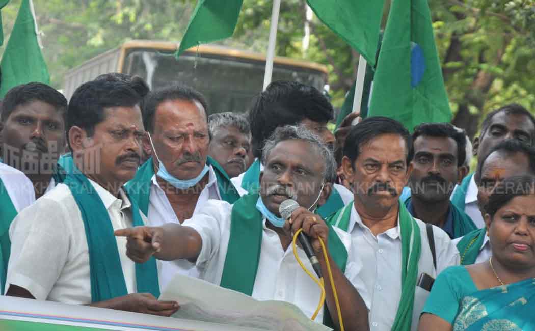 Farmers involved in the struggle by emphasizing various demands