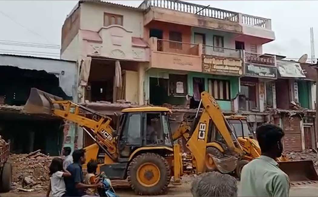 Recovered Asalambika Udanurai Vaithiyanatha Swamy Temple land ..