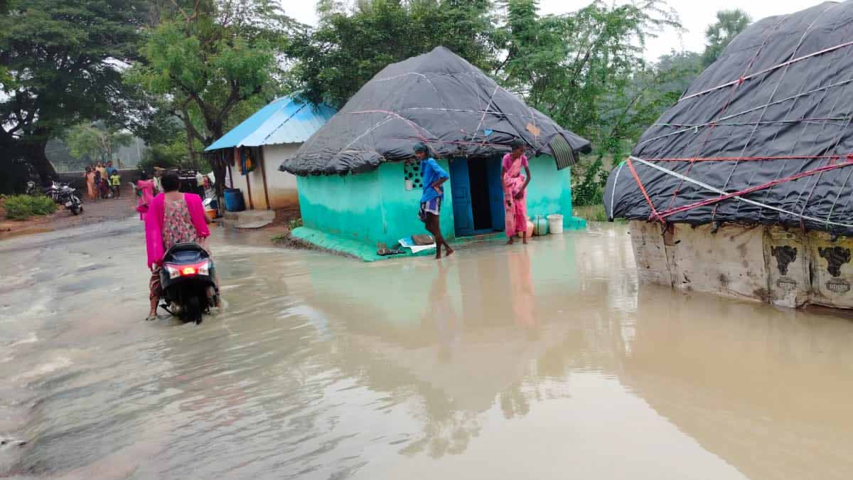 'Flood due to opening of Veeranam Lake; Action to get relief' -MRK Panneerselvam confirmed