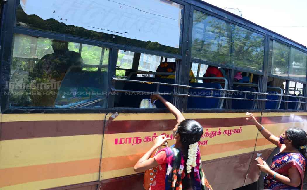 Free travel for women on buses