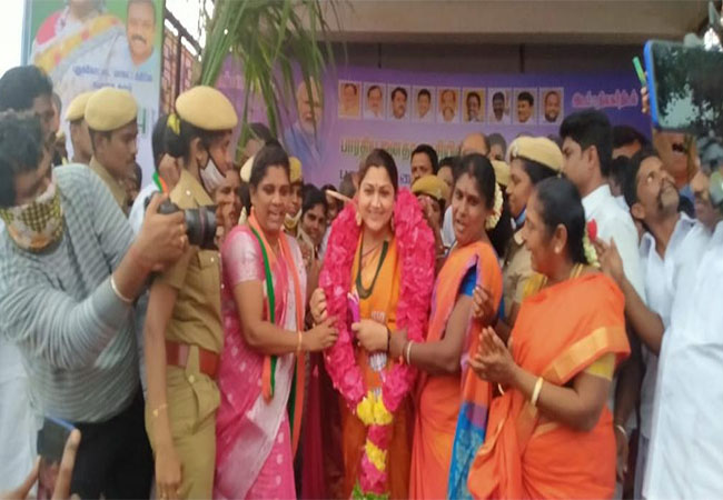 ACTRESS AND BJP LEADER KUSHBOO PUDUKKOTTAI PARTY FUNCTION