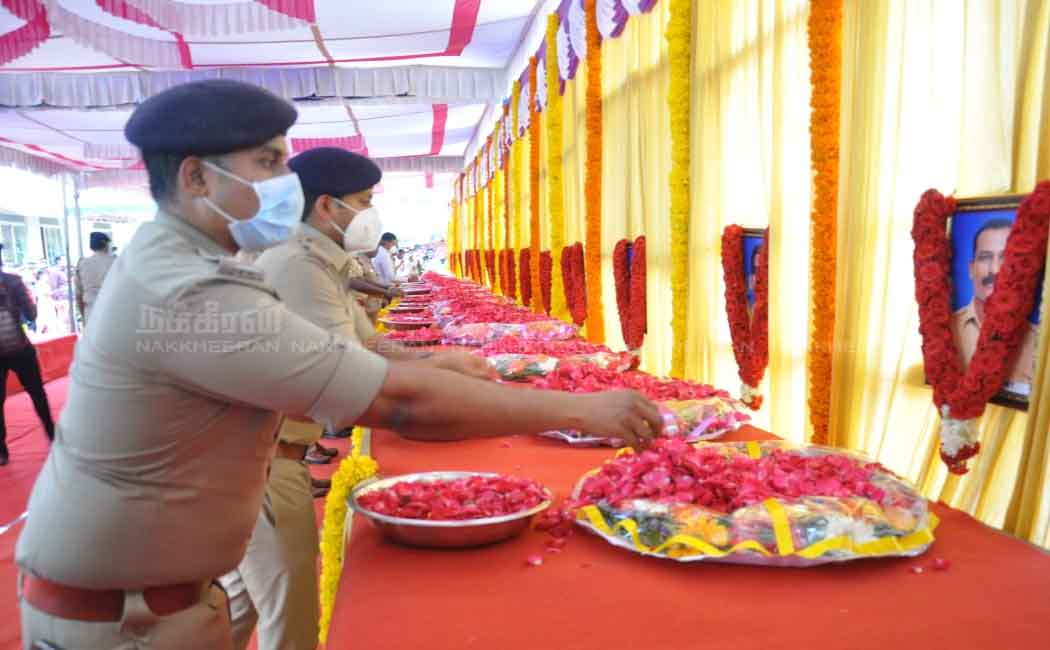 Commissioner of Police Shankar Jival pays tribute to coroners passes away by Corona .. (Pictures)