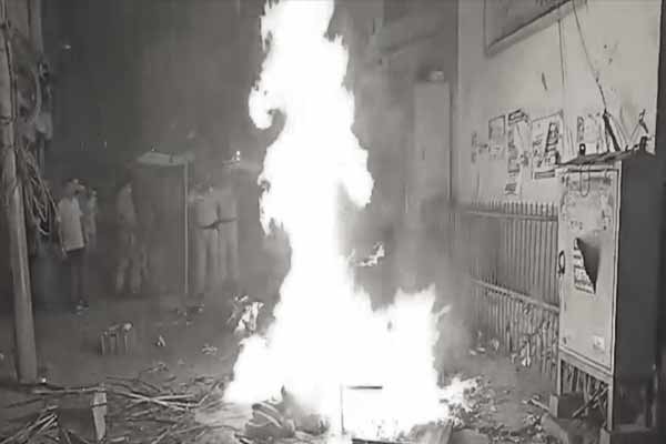 Communal tension erupts A dispute over a lemon in rajasthan
