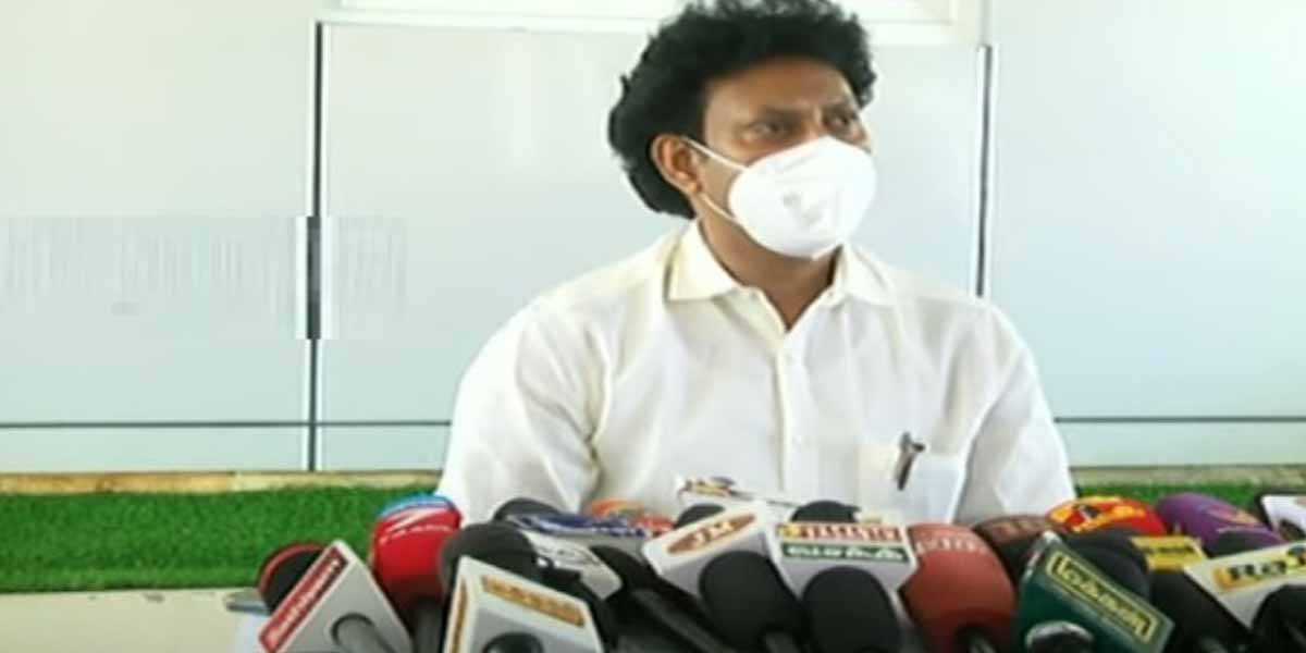 Controversy over meeting with officials - Minister of Education denies!