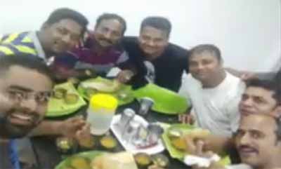 7 tourists Death
