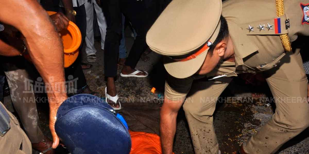 the effigy burning of Kushpu; Congress struggle