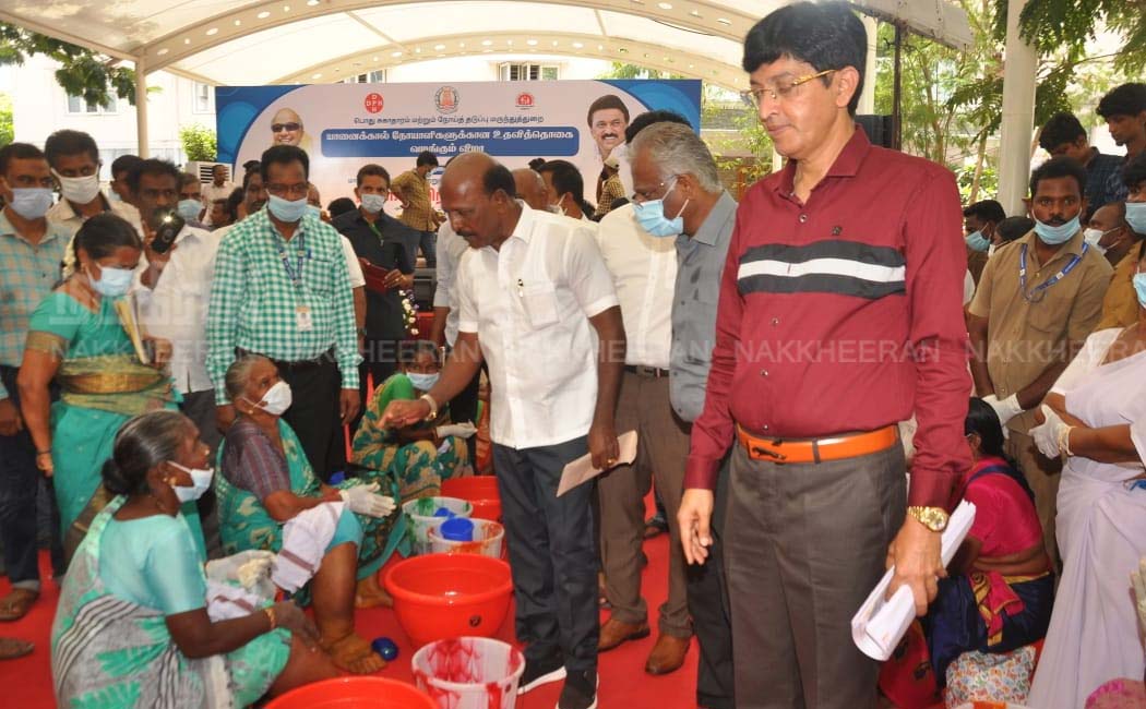 Health Minister Ma Subramanian presented scholarships affected elephantiasis