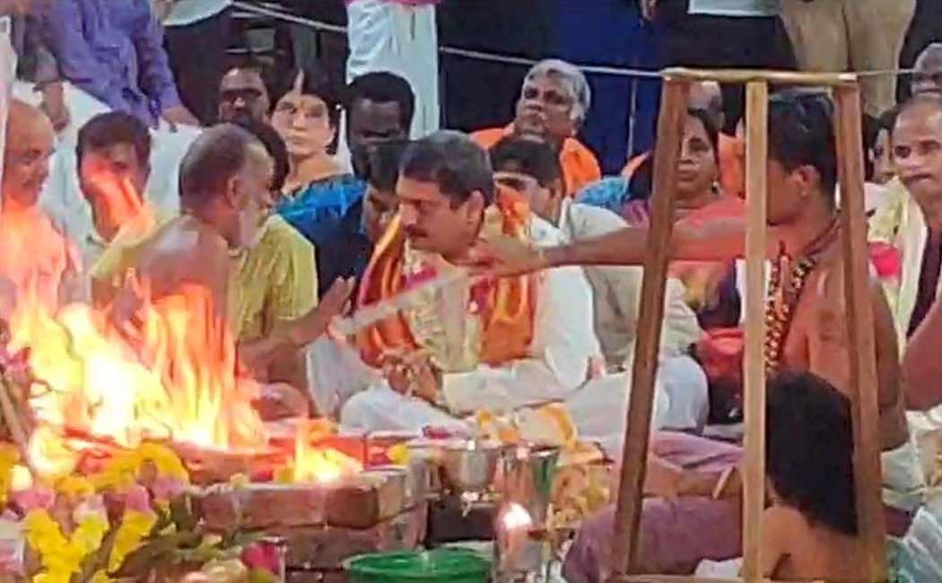 NLC chairman received several lakhs and performed pooja Nataraja temple wrong