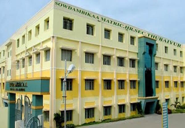 trichy private school +1 student incident parents