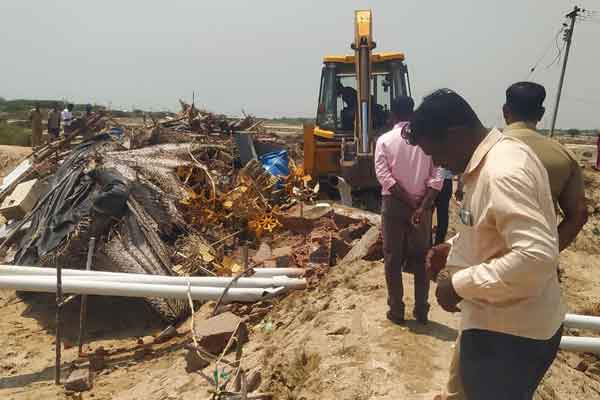 Officials razed the shrimp farm where cannabis were stashed near Mimisal
