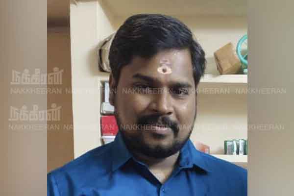 High interest on deposits; Salem jewelry store owner who rolled 100 crore rupees