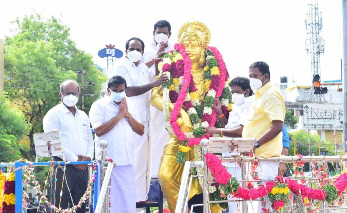 Muttaraiyar Satya Festival ... Ministers including KN and Nehru wear evening dress and pay their respects!