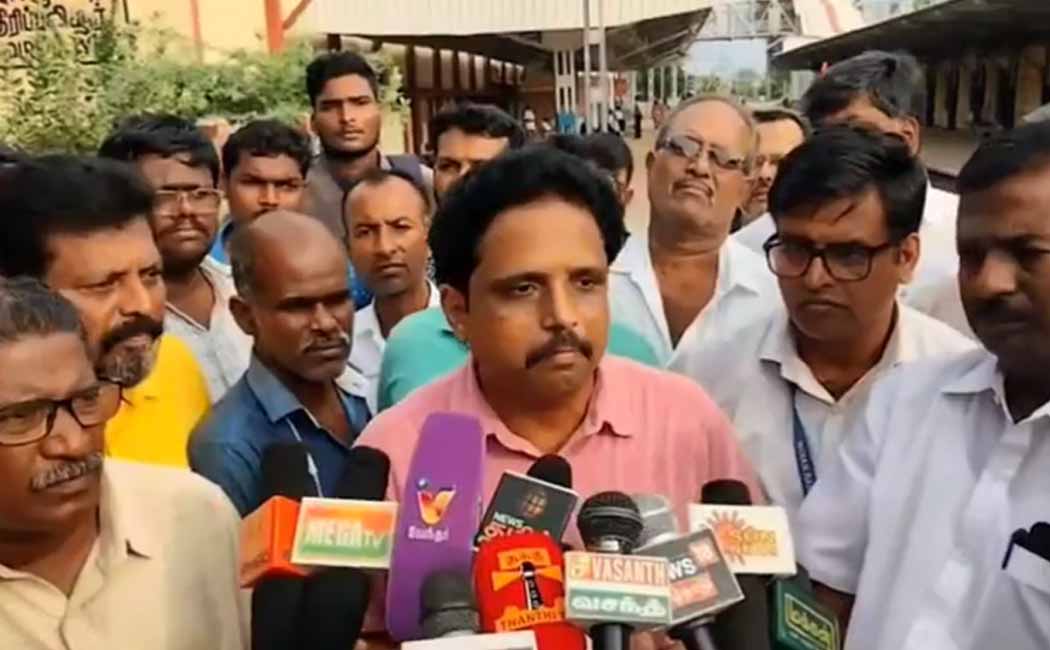 The failure of the railway security force is the whole reason Su Venkatesan MP on the Madurai train fire incident
