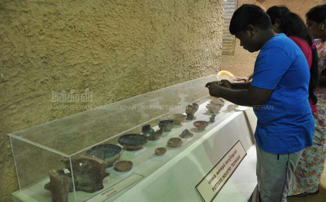 keezhadi exhibition in chennai book fair