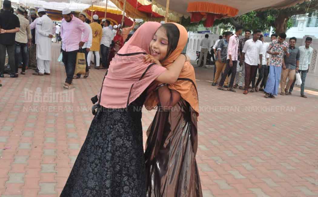 Special prayers at the Tiruvallikeni Mosque